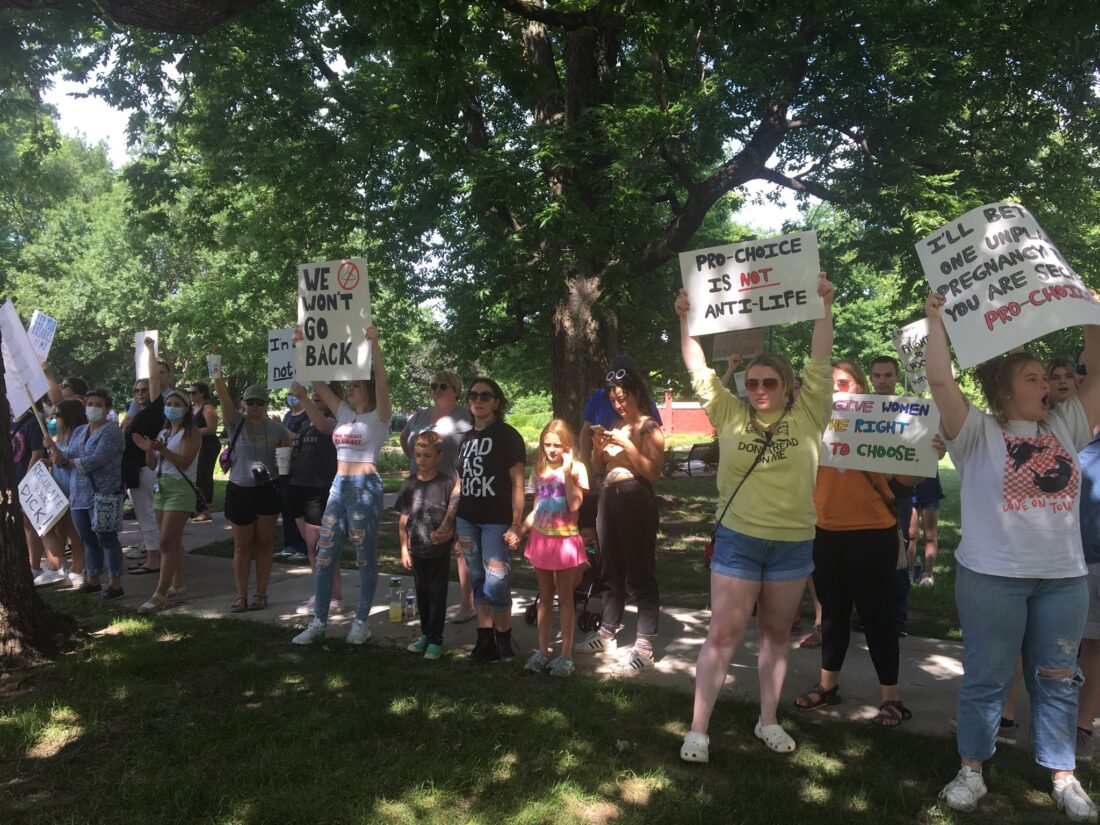 PHOTOS: Hundreds gather at South Park for reproductive rights rally ...